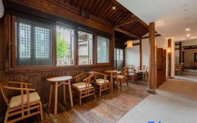 Puyuan Fashion Resort-West Courtyard inn