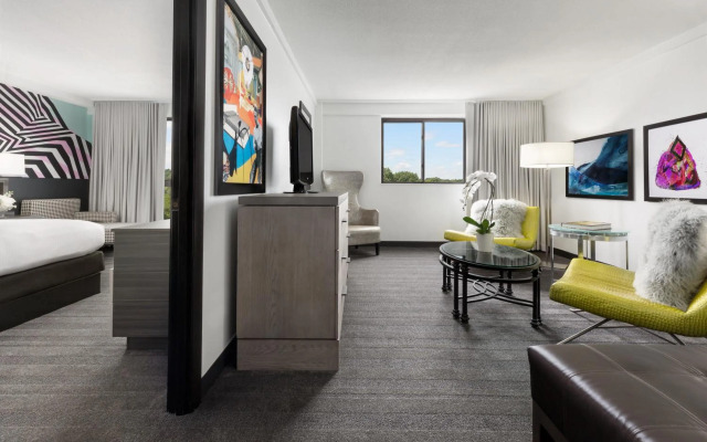 Studio Allston Hotel