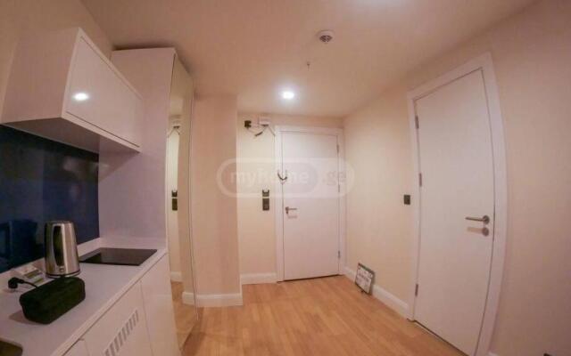 Su's Batumi Cozy 1 BR with Pool