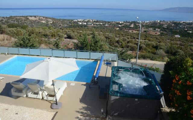 Villa Calypso in Latsi