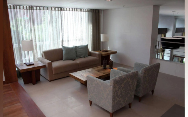 Salvador Business & Flat by Avectur