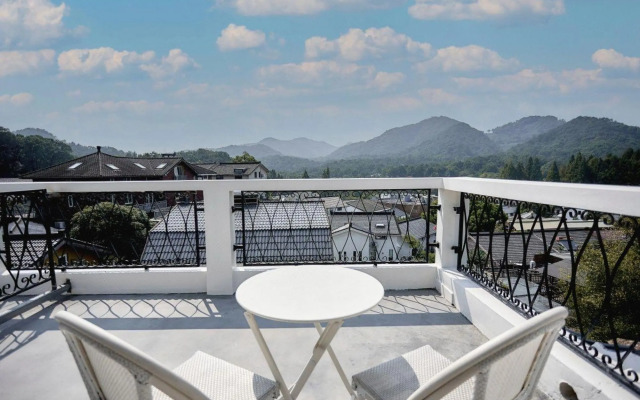 Youshan Courtyard Villa Hotel