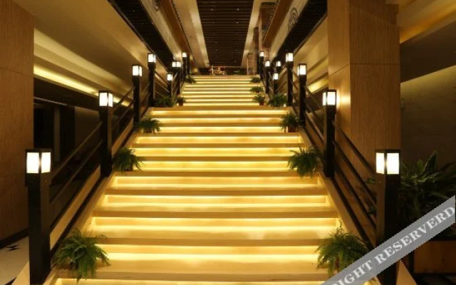 New Sun Island Hot Spring Hotel