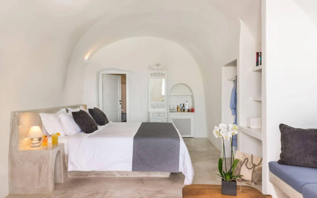 Alta Mare by Andronis