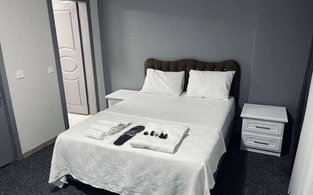 Cinar Hotel