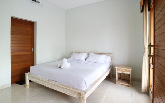 Aghasvina Guest House Canggu