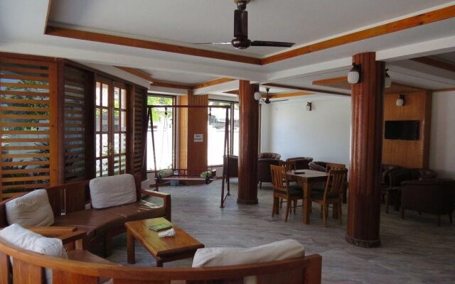 Smera Grand