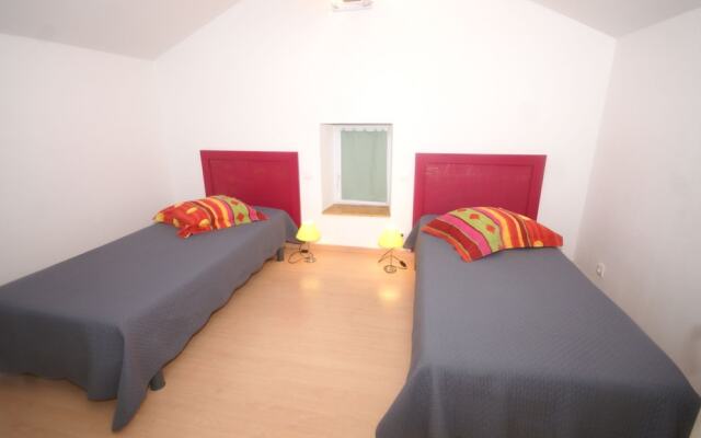 Cozy Holiday Home in Uzer with Swimming Pool
