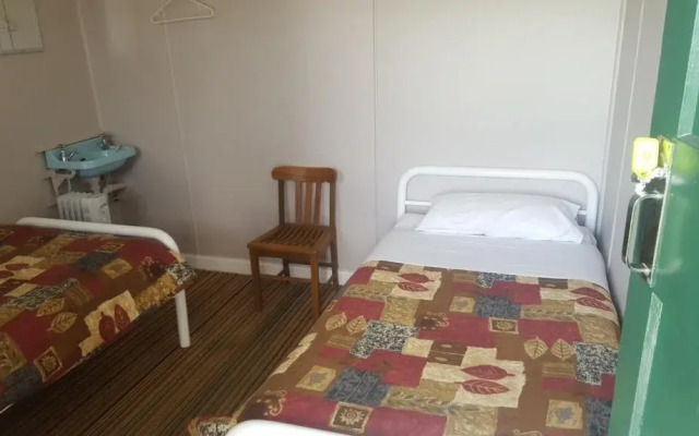 Tingle All Over Budget Accommodation