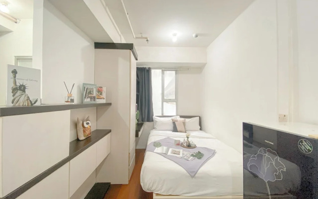 Stategic Studio Apartment at Menteng Square