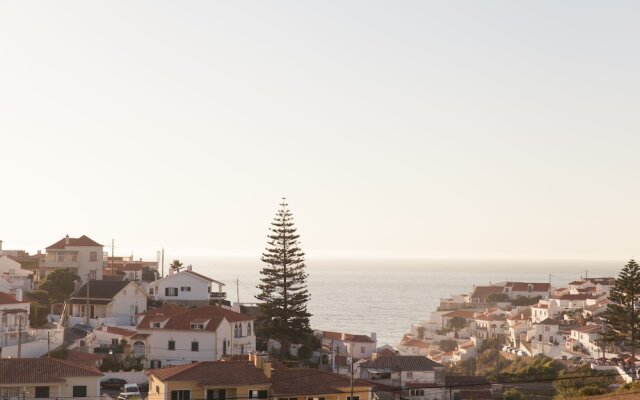 Azenhas do Mar Valley House