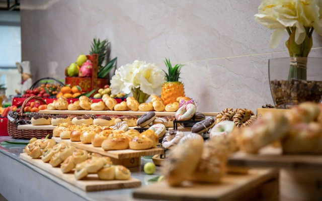 La Quinta by Wyndham Weifang South