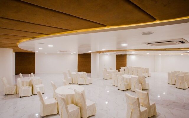 Hotel Bravia Pancheel - By Satguru