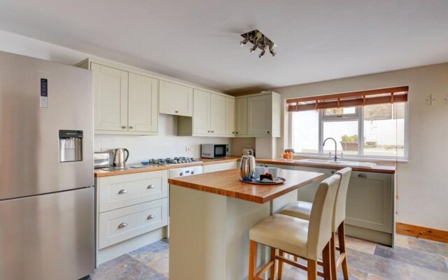 Pendarves Troon in Troon