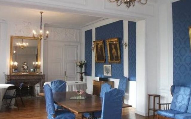 Château de Yaucourt Bussus