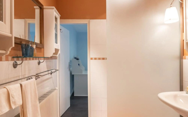 Renoviertes Bauernhaus mit Garten in Ruhelage