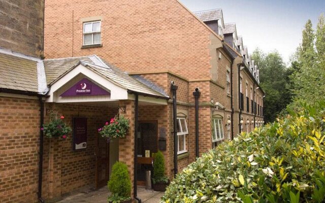 Premier Inn Wakefield Central