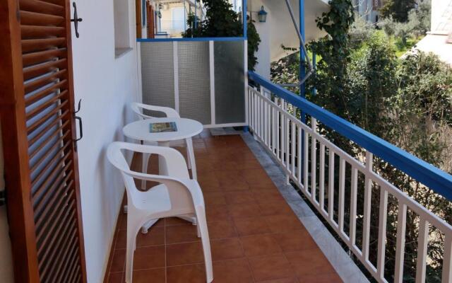 Seaview - Selfcatering Apartment - Helen No 1