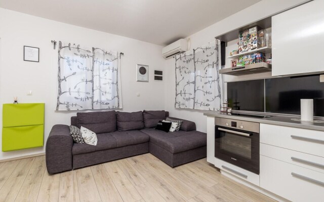 Amazing Home in Matulji With Wifi and 1 Bedrooms