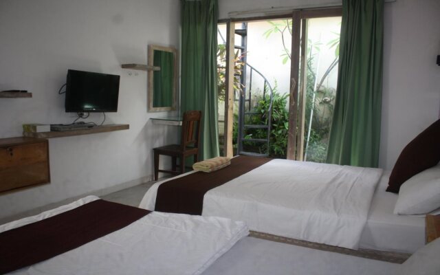 Gusti Homestay Bali