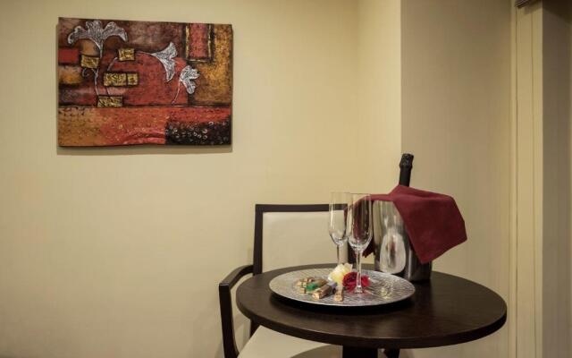 Manhattan Village Hotel