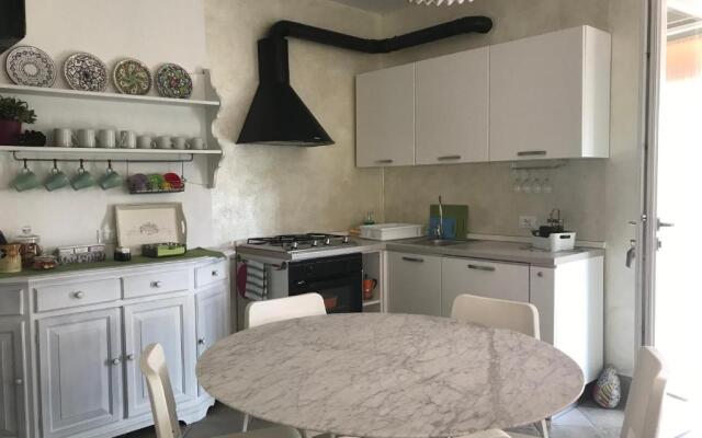 Appartamento "Casa Vacanze Corte Ara Decima"