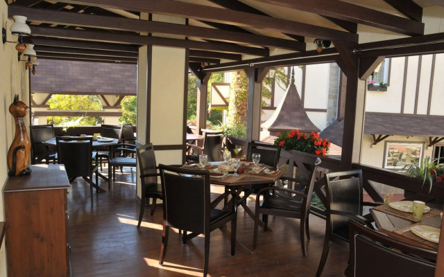 Weiler Hotel