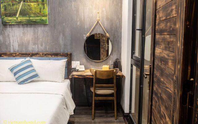 The Kouple by The Vietnam Hostel