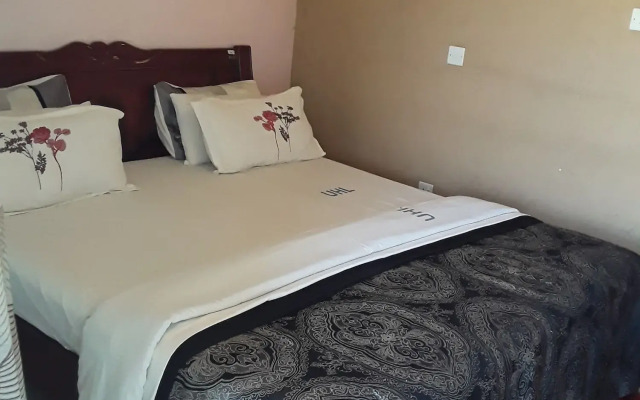 Unik Hotel Limited