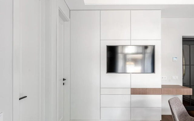 Luxurious Apartment in Vilnius Old Town by Reside Baltic