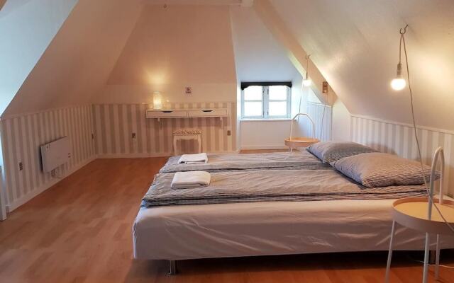 Room Between Odense And Kerteminde