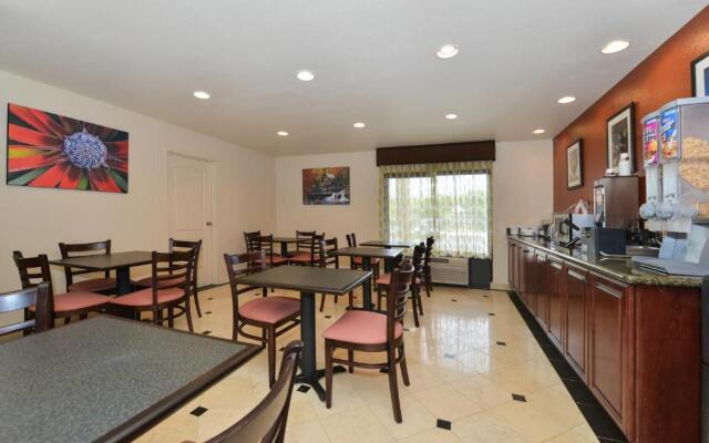 Super 8 by Wyndham Vallejo/Napa Valley