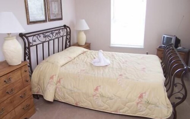 541 Sandy Ridge House 4 Bedroom by Florida Star