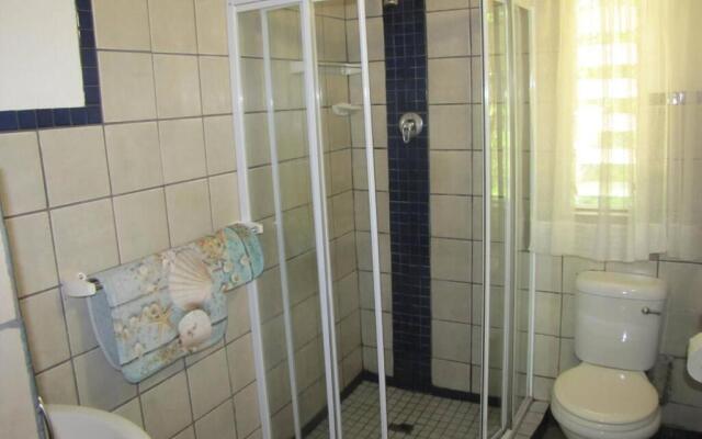 23 Manzini Chalets-Pumba's Den