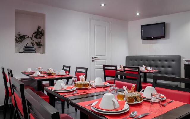 Hotel Arc de Triomphe