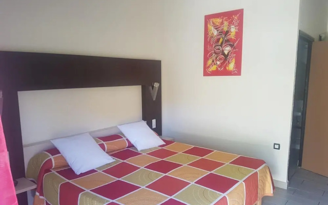 Brit Hotel Confort Helios Agde