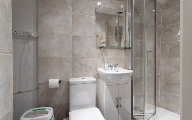 Zone 1 | Private | Fast wifi