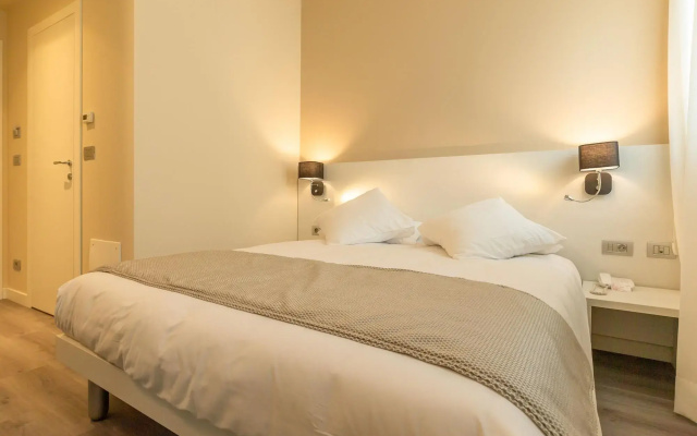 La Dolce Vita Hotel