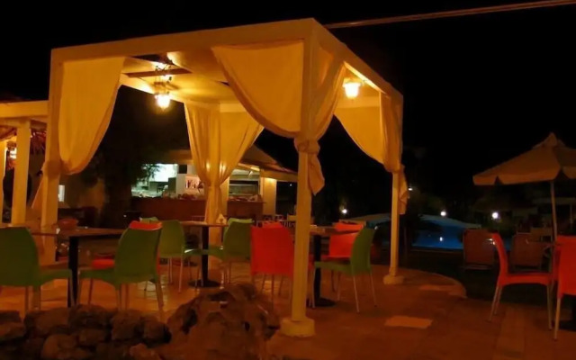 Hippokratis Apartments