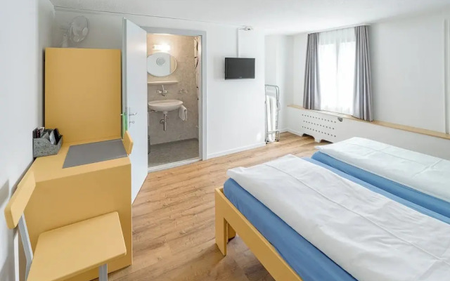 Hirschen Schwyz GmbH - Hostel