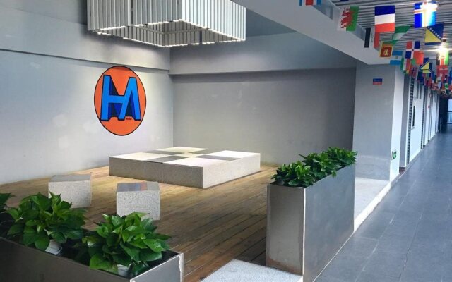 Maker Space Hostel