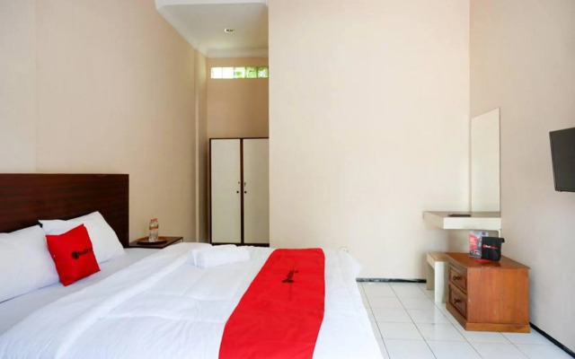 Ramee Rose Hotel