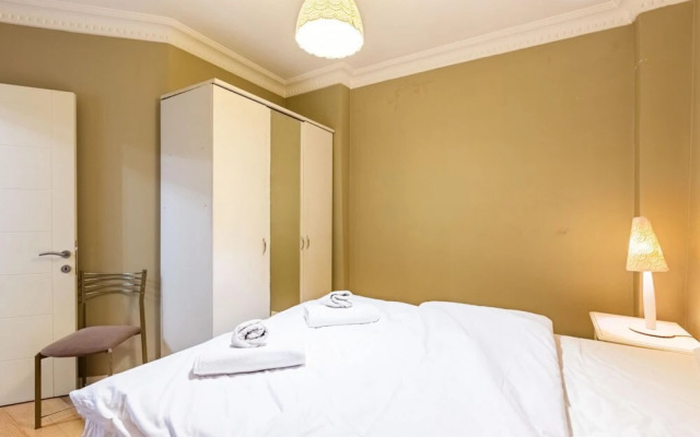Lovely and Central Flat Near Nisantasi in Sisli