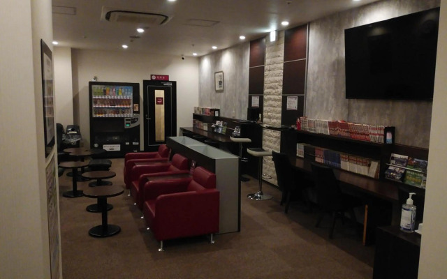 HEARTS Capsule Hotel & Spa Nakasu (Male Only)