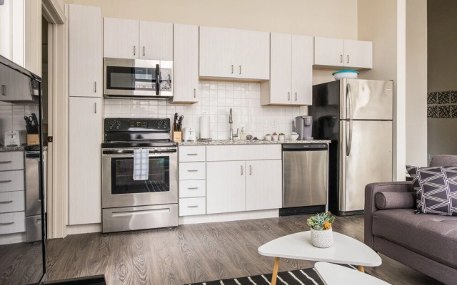 FRONTDESK 917 Locust St Apts Downtown St Louis