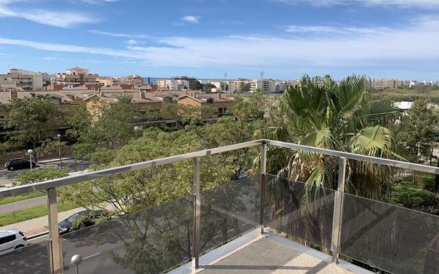 T&H Romana Salou Family Apartment