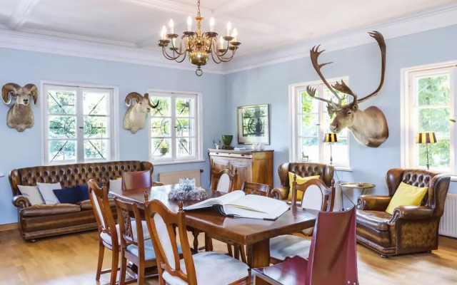 Villa Zollhaus Bed & Breakfast