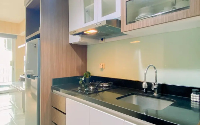 Homey And Comfy Studio H Residence Apartment