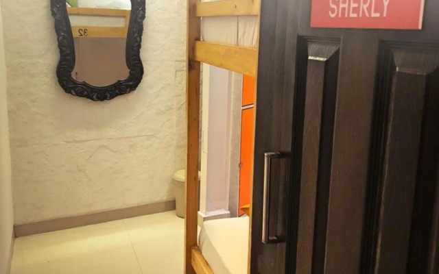 Cohostel