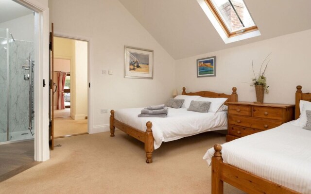 The Stable - Beautiful Barn - Sleeps 5 - Salcombe